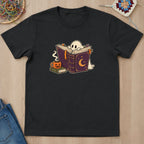 T-shirt noir présenté à plat
