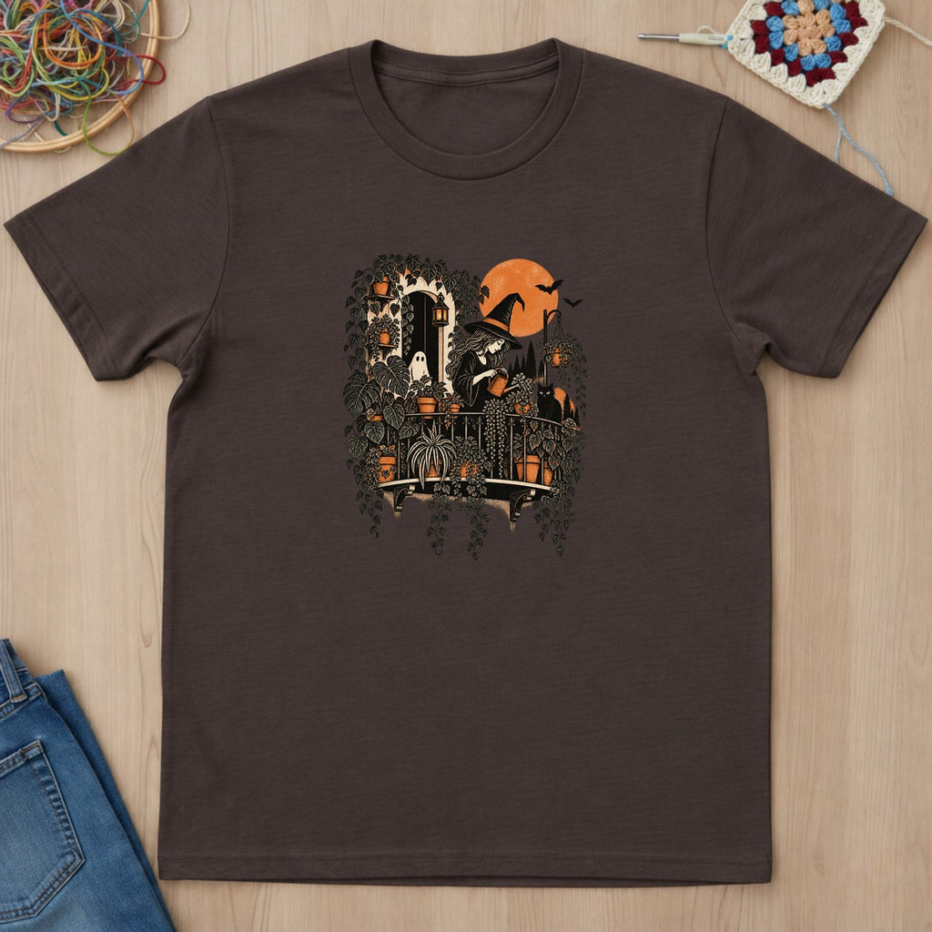 T-shirt chocolat foncé présenté à plat