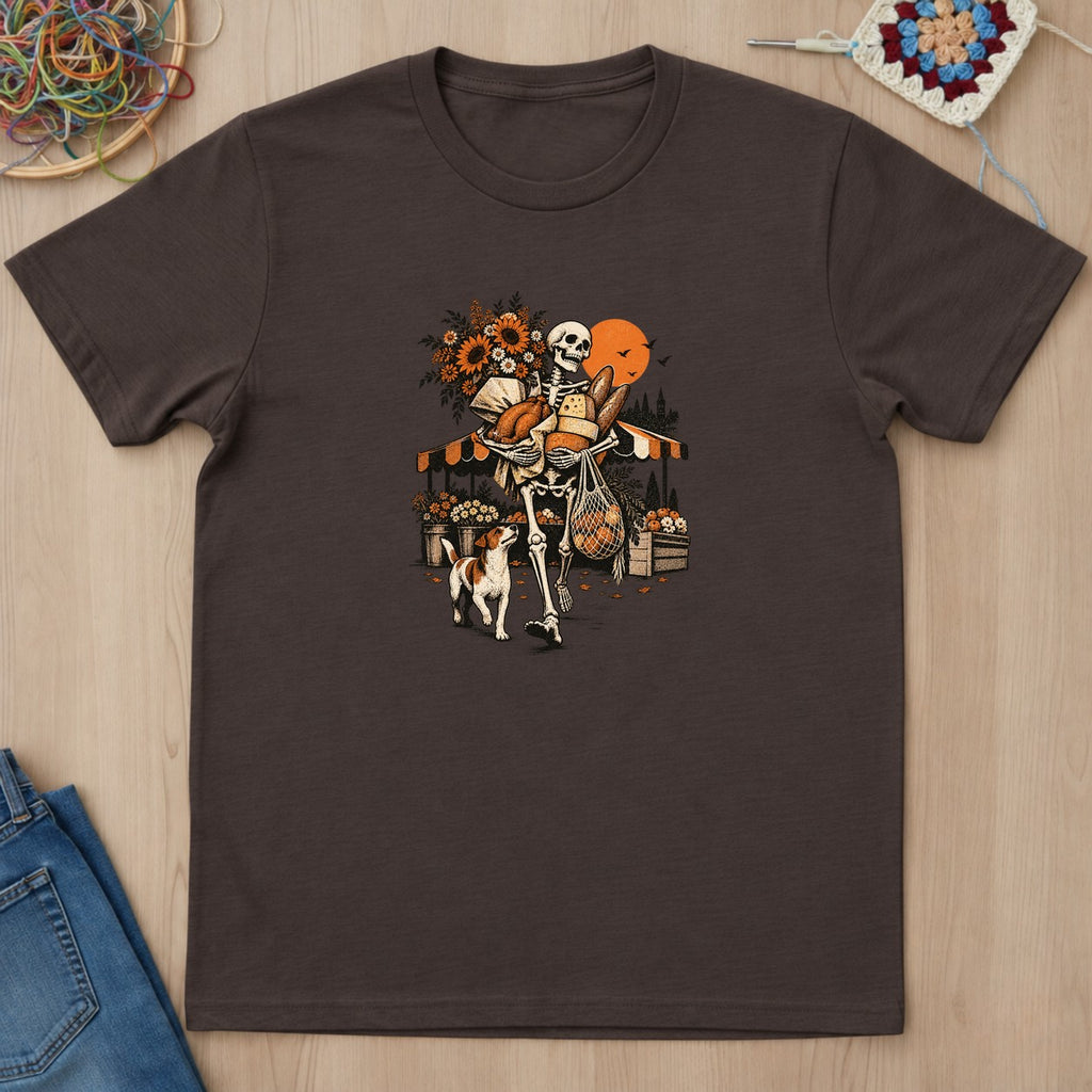 T-shirt chocolat foncé présenté à plat
