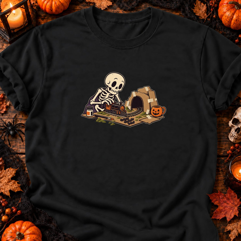 Squelette et train miniature — T-shirt noir