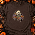 Squelette soudant un circuit — T-shirt chocolat