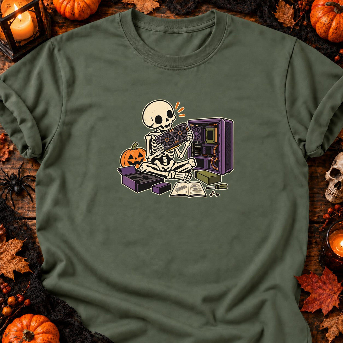 Squelette assemblant son PC — T-shirt vert militaire