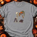 Squelette bricoleur et étagère de travers — T-shirt gris chiné