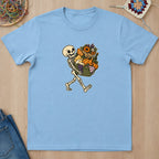 T-shirt bleu clair présenté à plat