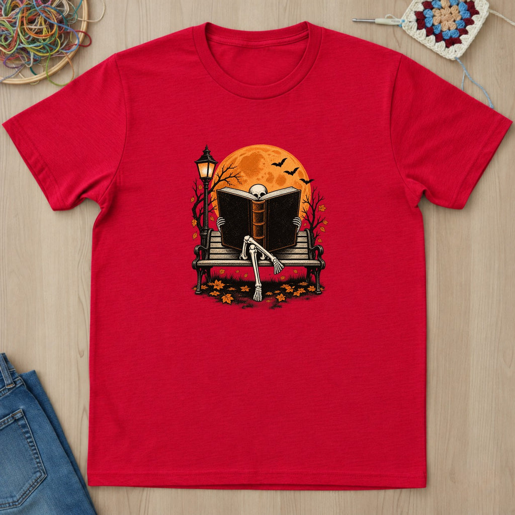 T-shirt rouge présenté à plat