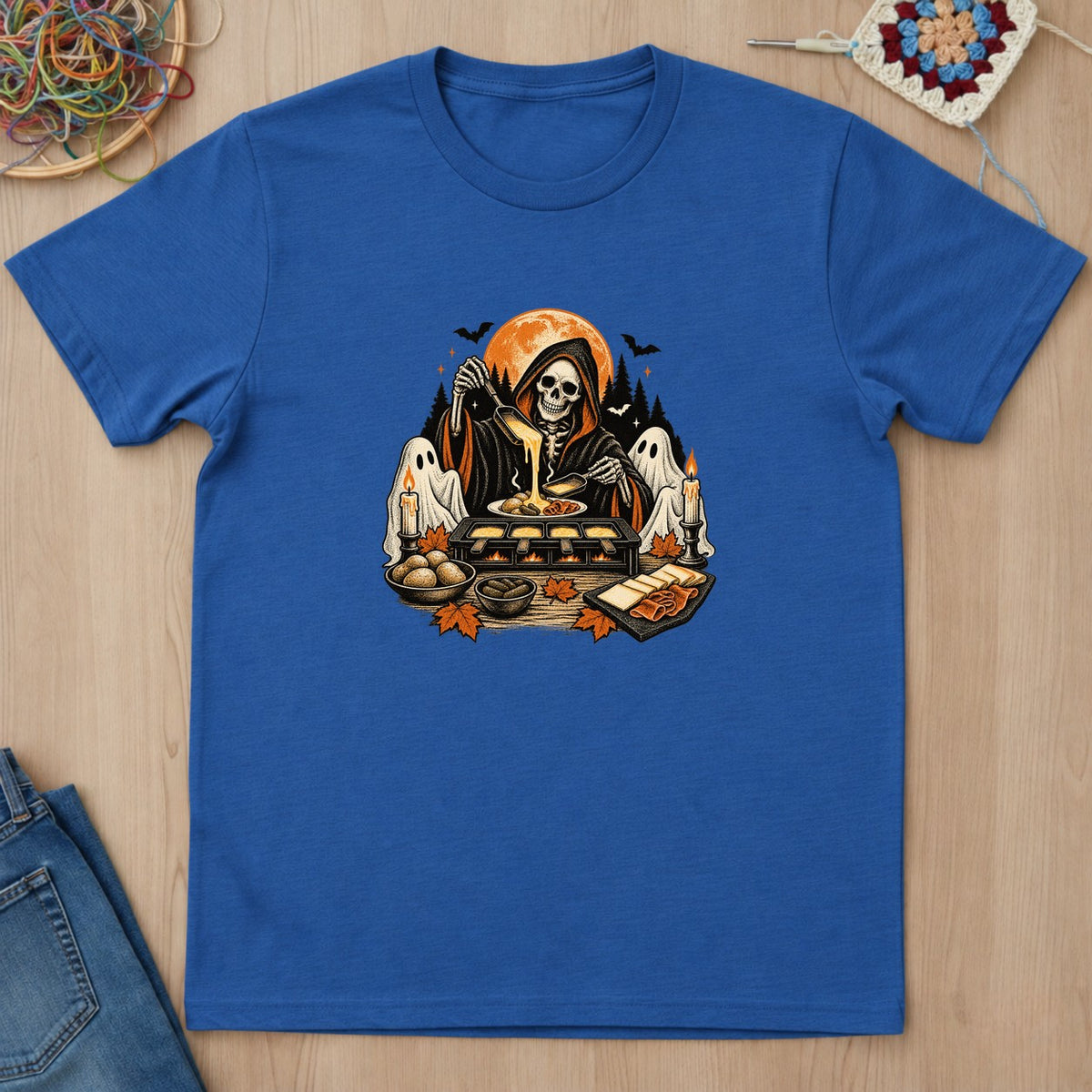 T-shirt bleu roi présenté à plat