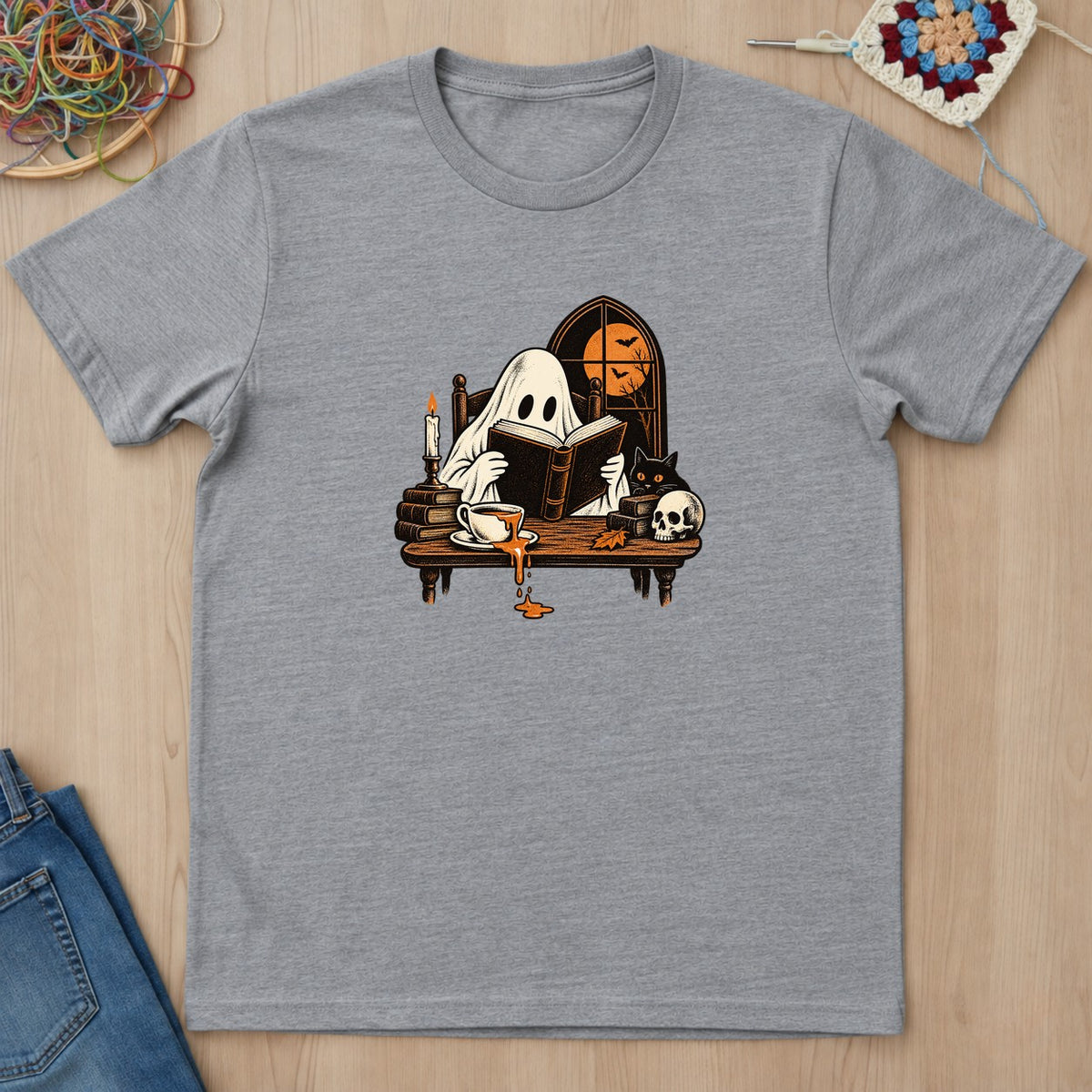 T-shirt gris sport présenté à plat