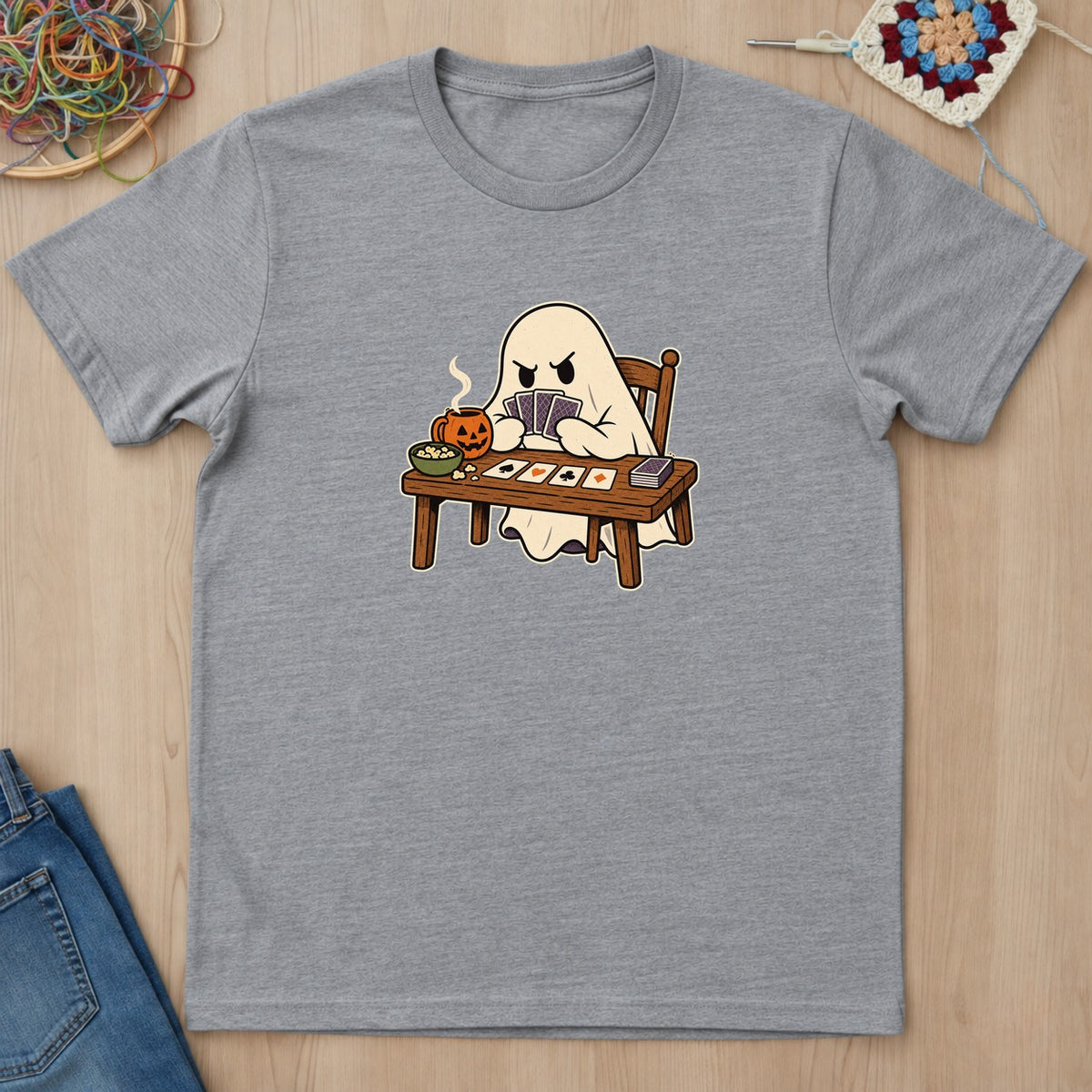 T-shirt gris sport présenté à plat