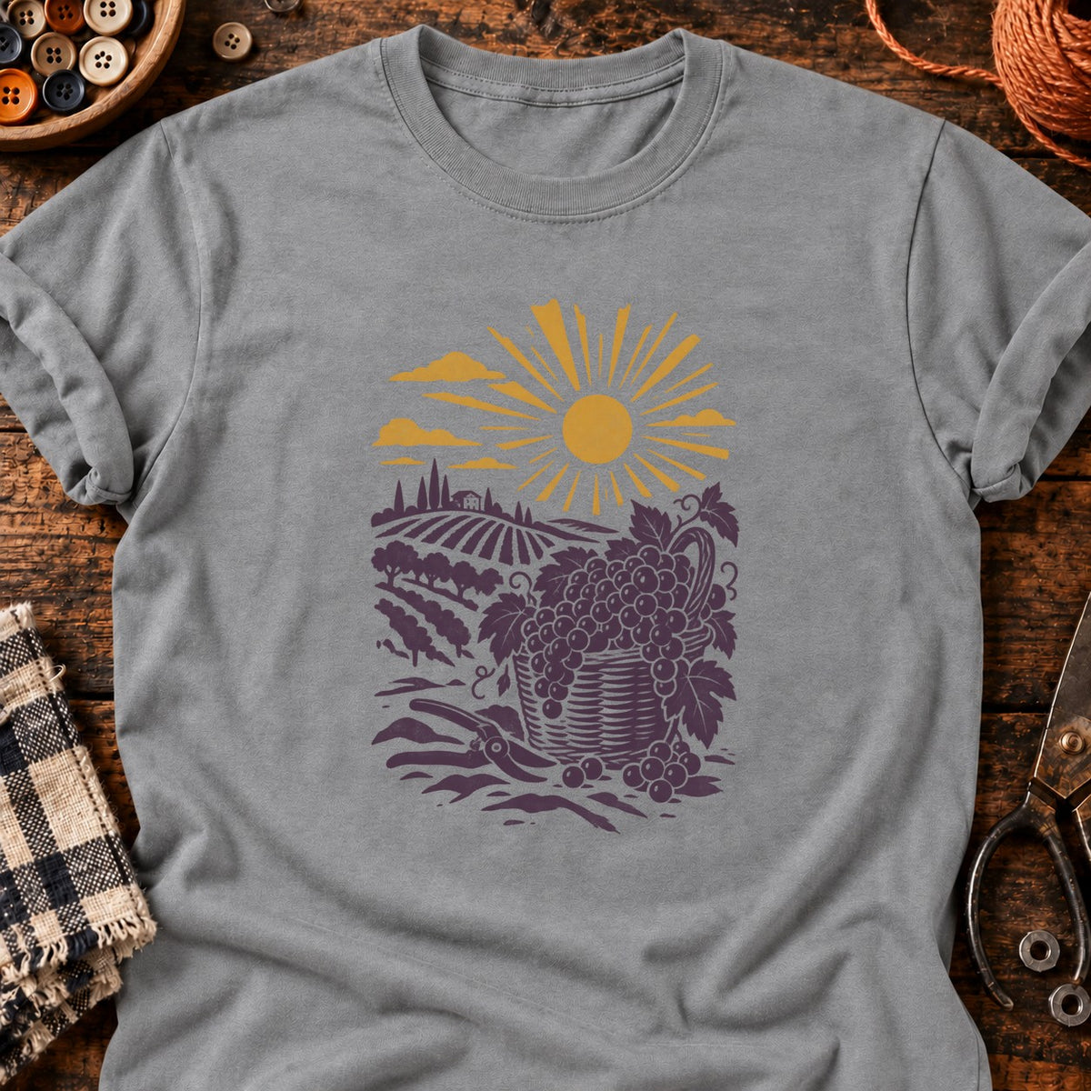 T-shirt Panier de vendanges en linogravure, coloris gris sport