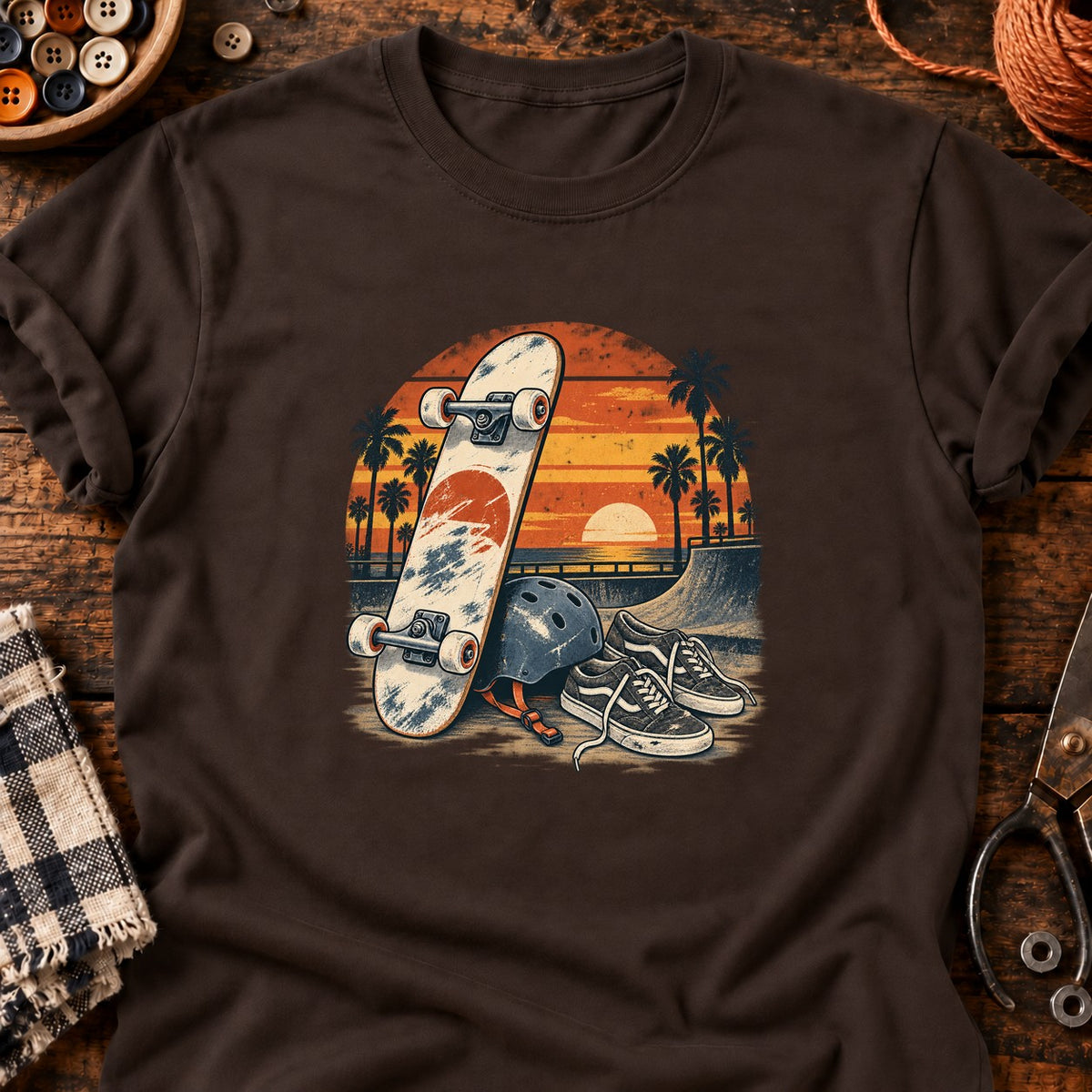 Planche usée et chaussures de skate T-Shirt — T-shirt Dark Chocolate