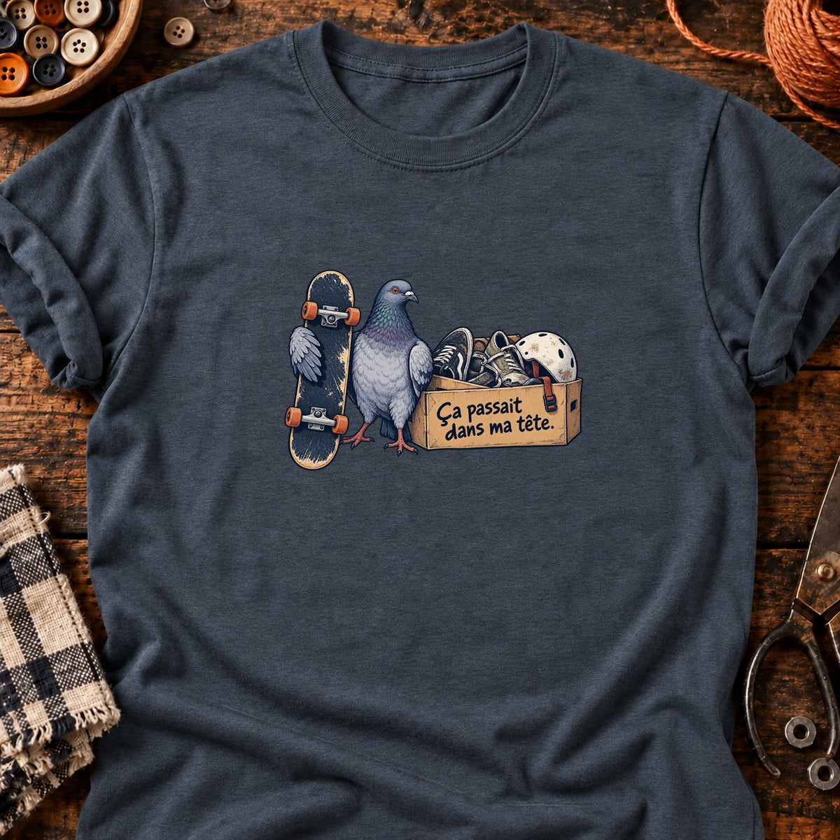 Skate et chaussures usées — T-shirt gris anthracite chiné