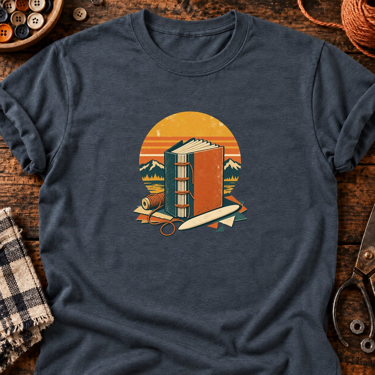 T-shirt Reliure artisanale et carnet cousu, coloris gris foncé chiné