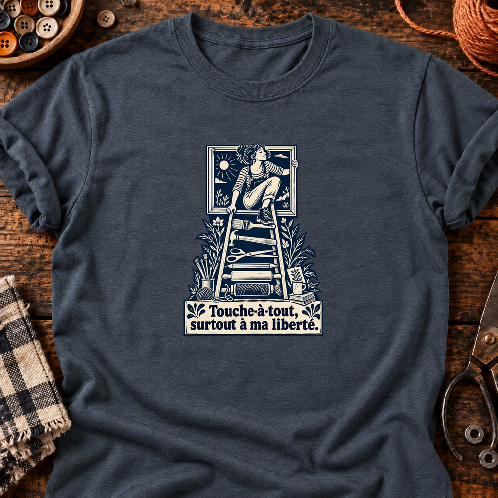 Femme libre sur échelle d’outils — T-shirt gris anthracite chiné