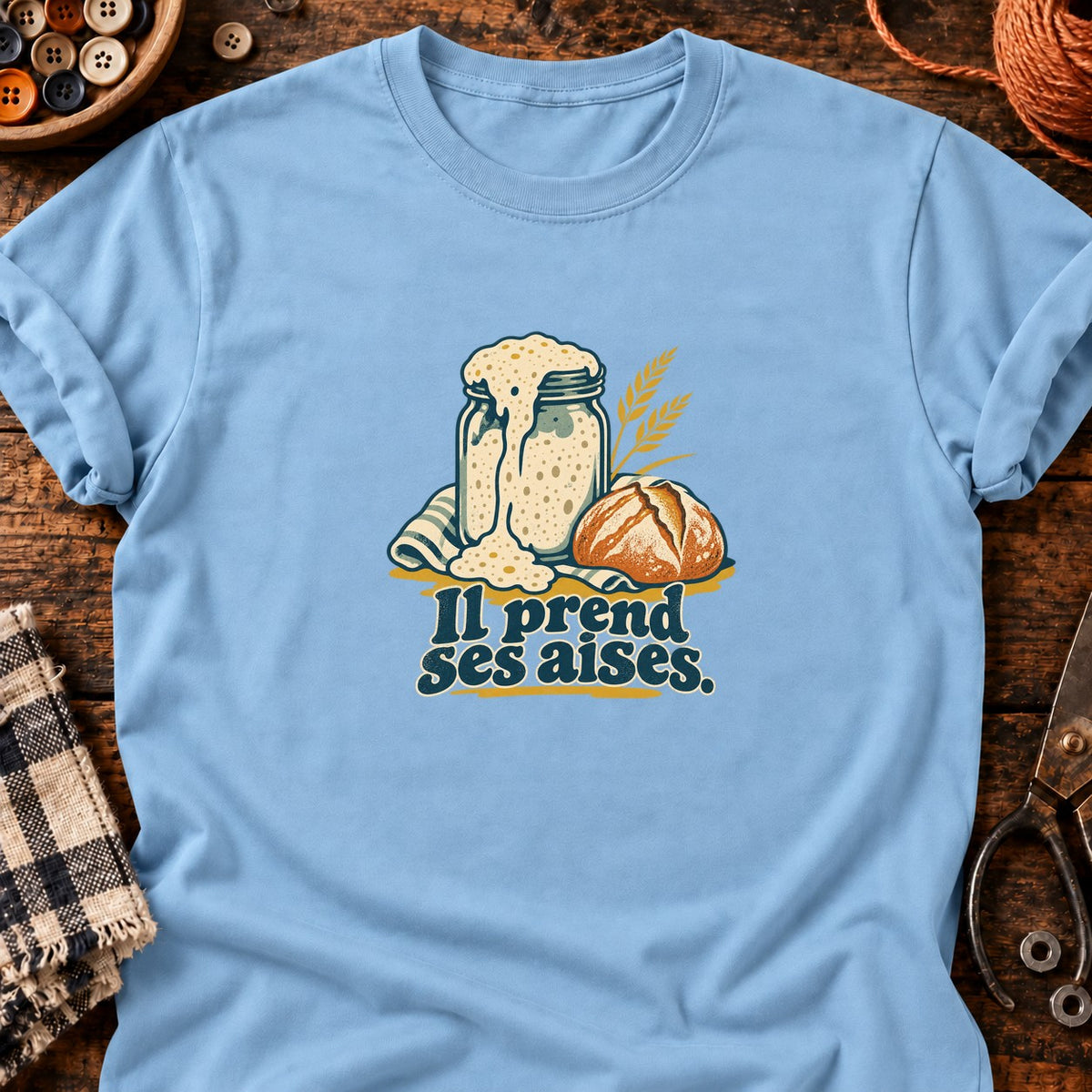 Levain débordant et pain rustique — T-shirt bleu clair