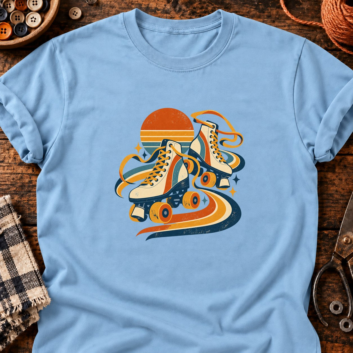 Patins à roulettes rétro géométriques — T-shirt bleu clair