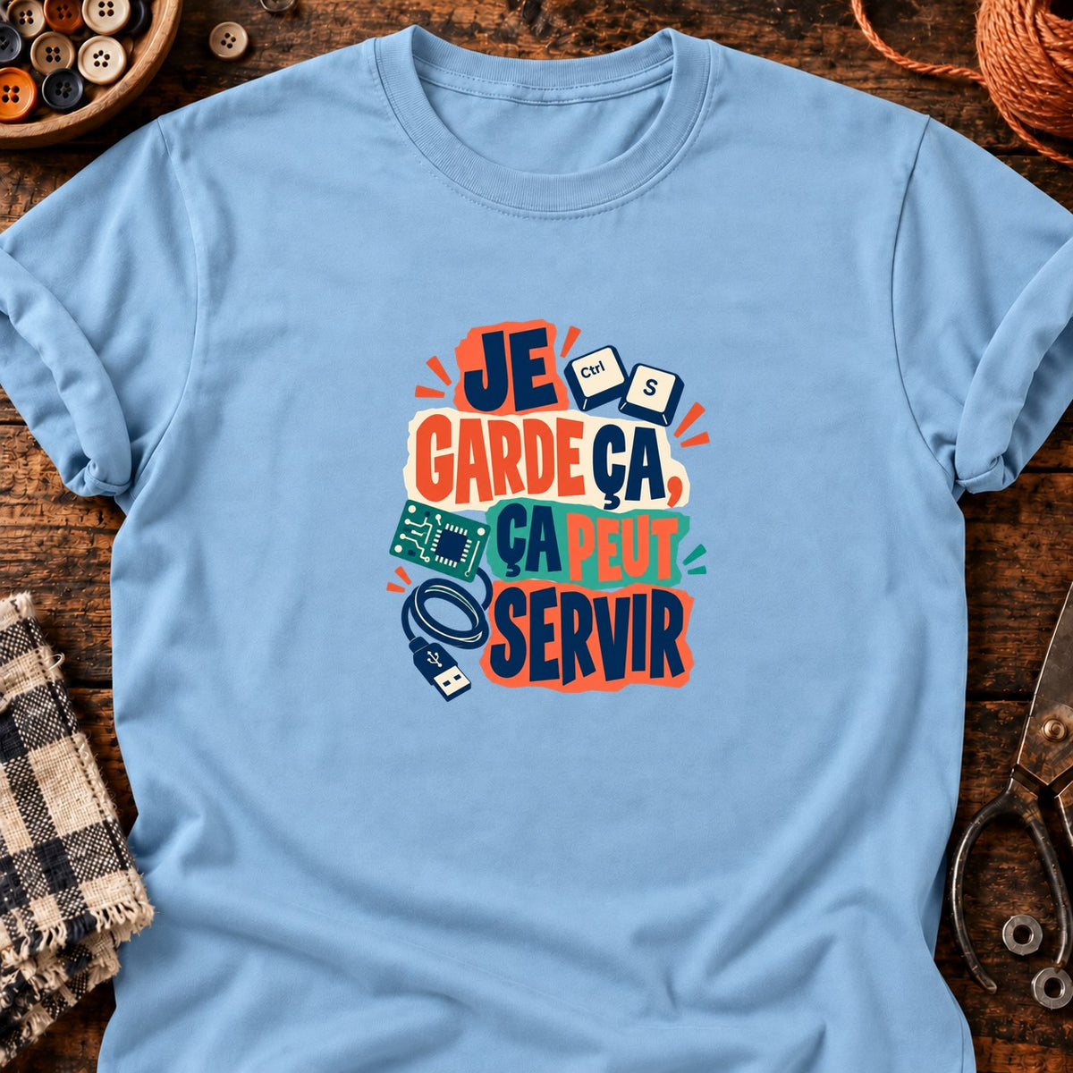 Ça peut servir - Ordinateur — T-shirt bleu clair