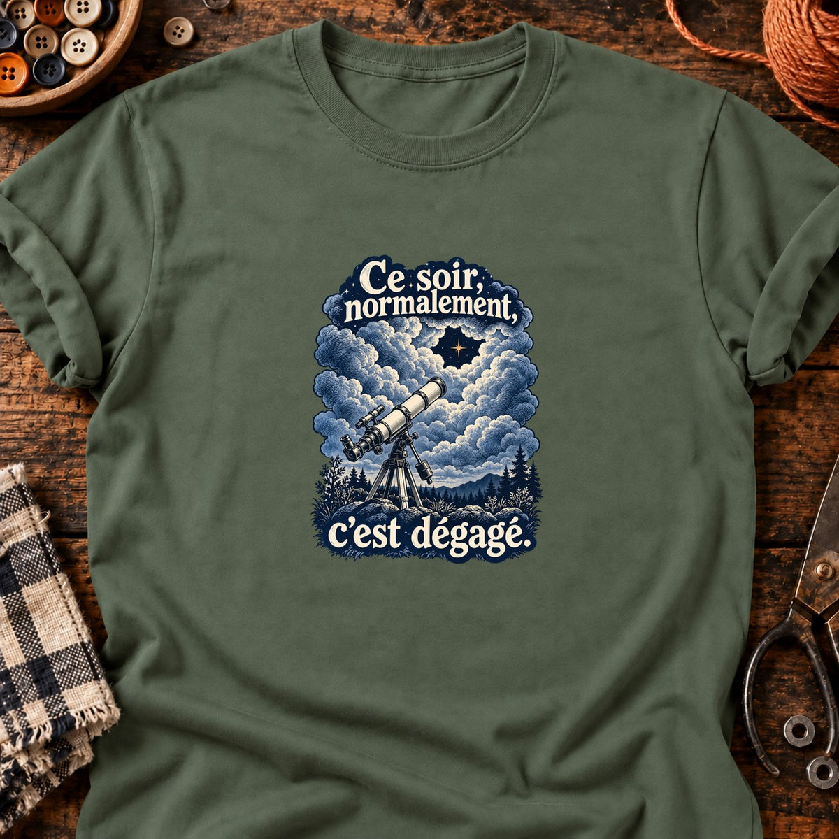 Normalement, c'est dégagé — T-shirt vert militaire