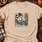 Créatrice de son parmi les câbles — T-shirt naturel