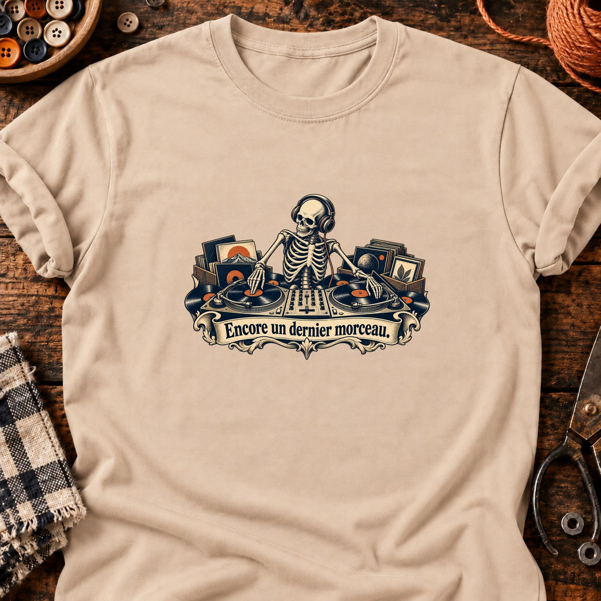 Squelette DJ historique — T-shirt naturel