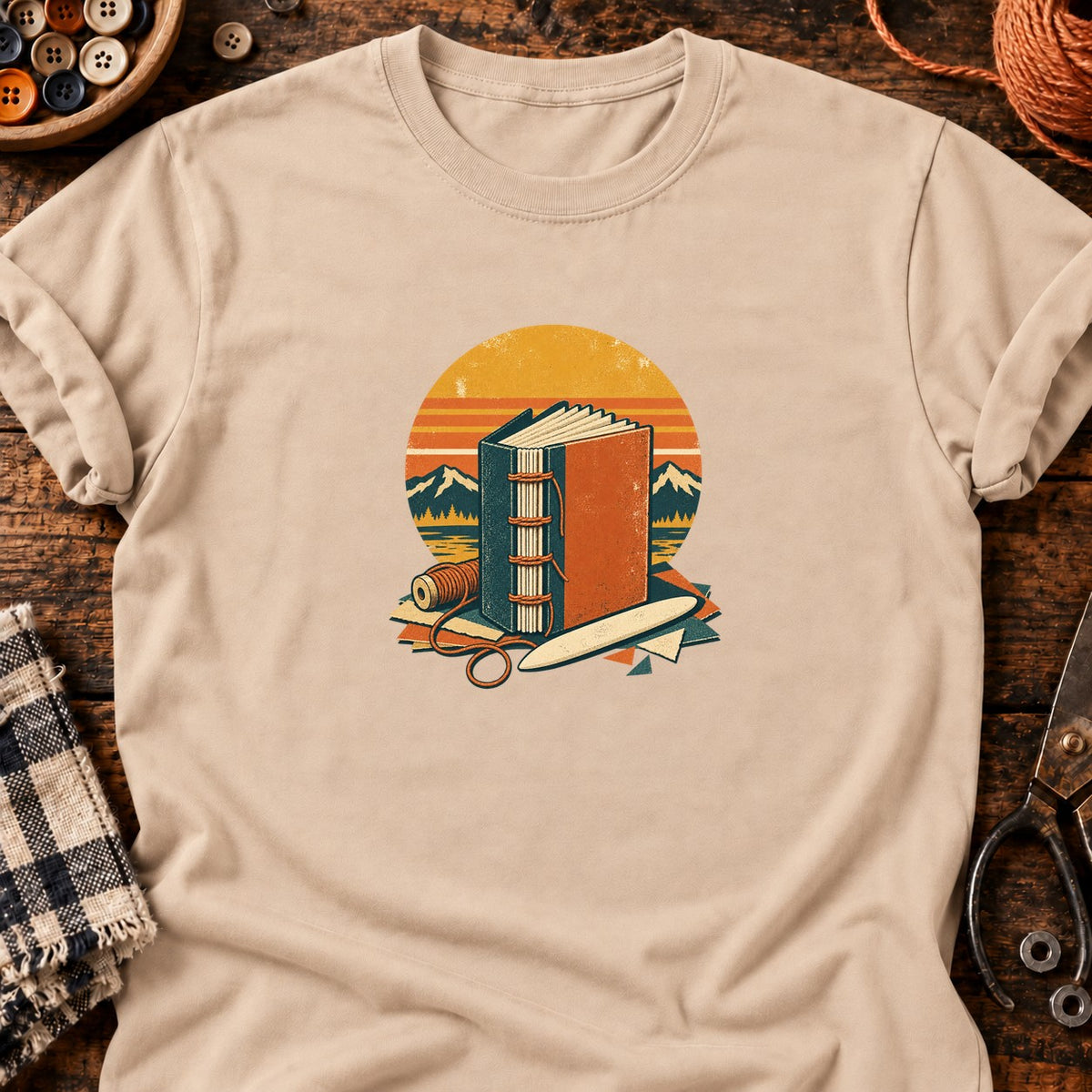 T-shirt Reliure artisanale et carnet cousu, coloris naturel