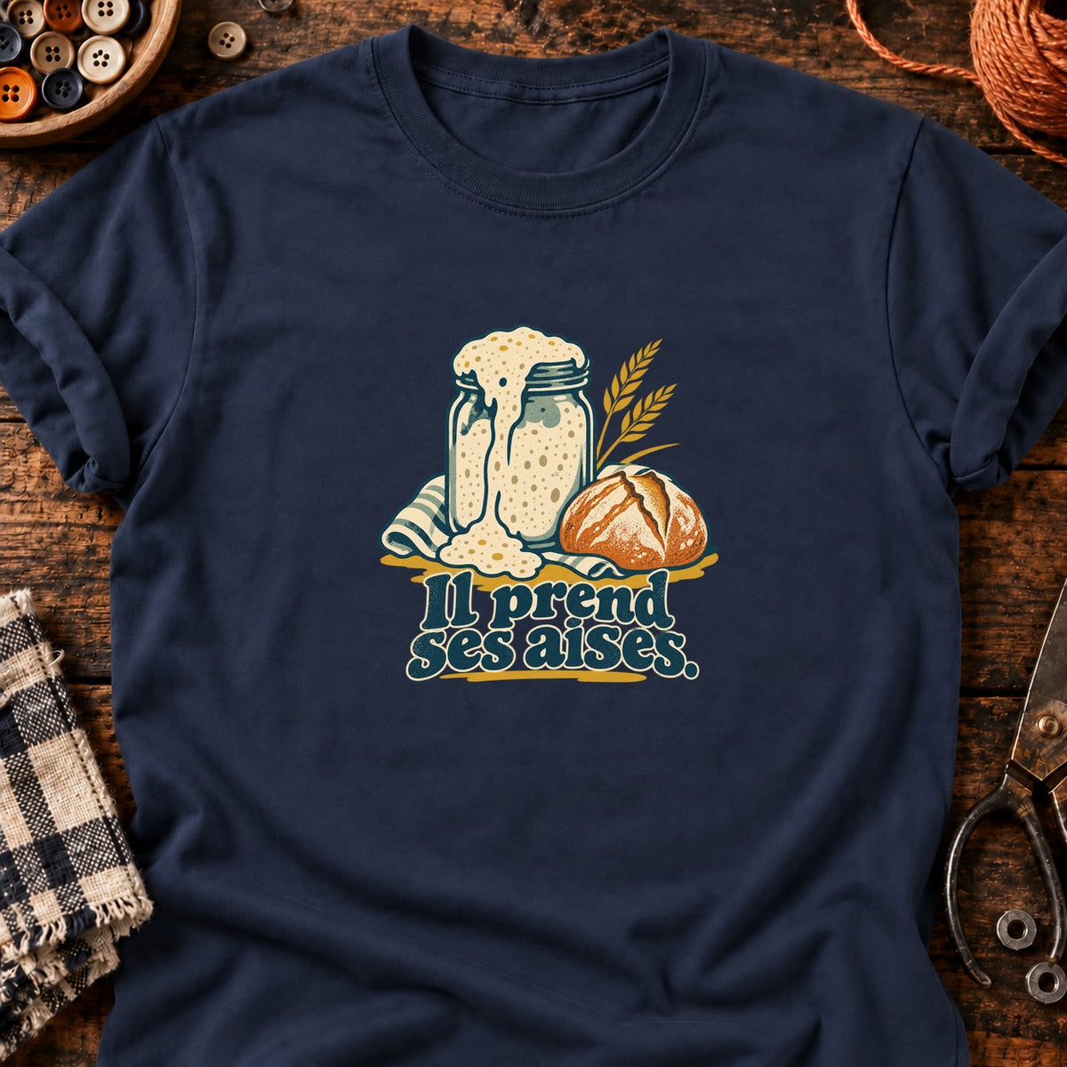 Levain débordant et pain rustique — T-shirt bleu marine