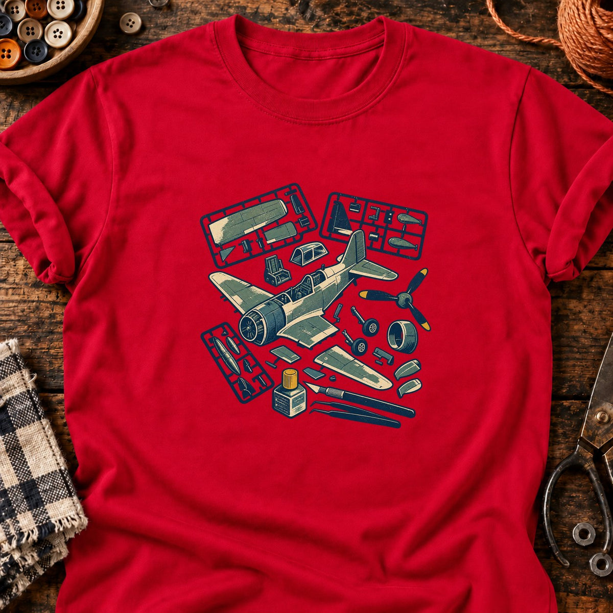 Avion en kit linogravé — T-shirt rouge