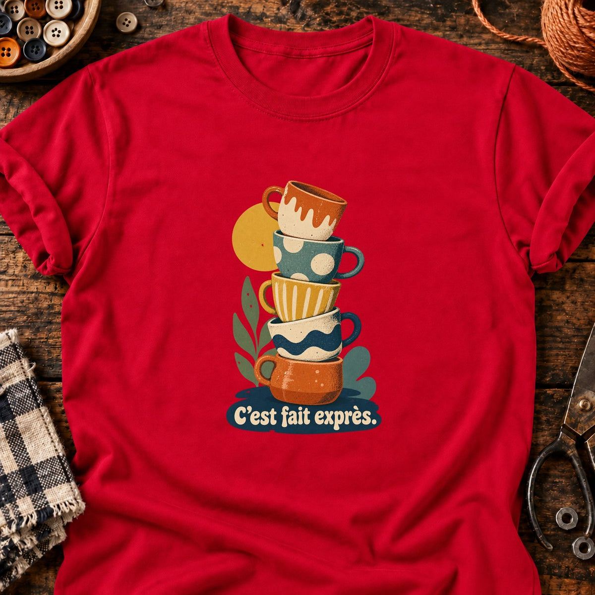 Tour de tasses décalées C’est fait exprès. — T-shirt rouge