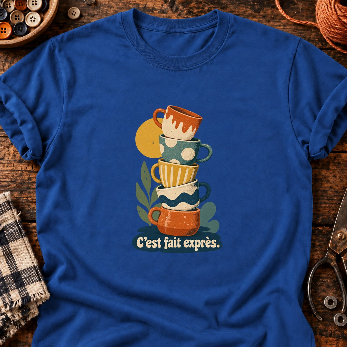 Tour de tasses décalées C’est fait exprès. — T-shirt bleu roi