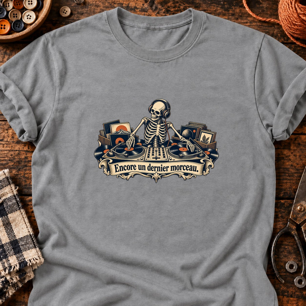 Squelette DJ historique — T-shirt gris chiné
