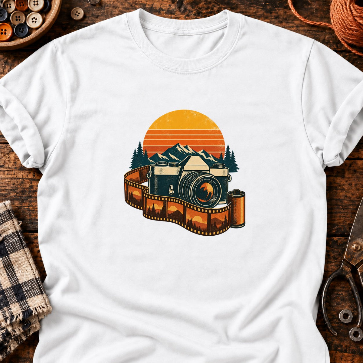 T-shirt Appareil photo vintage et pellicule, coloris blanc