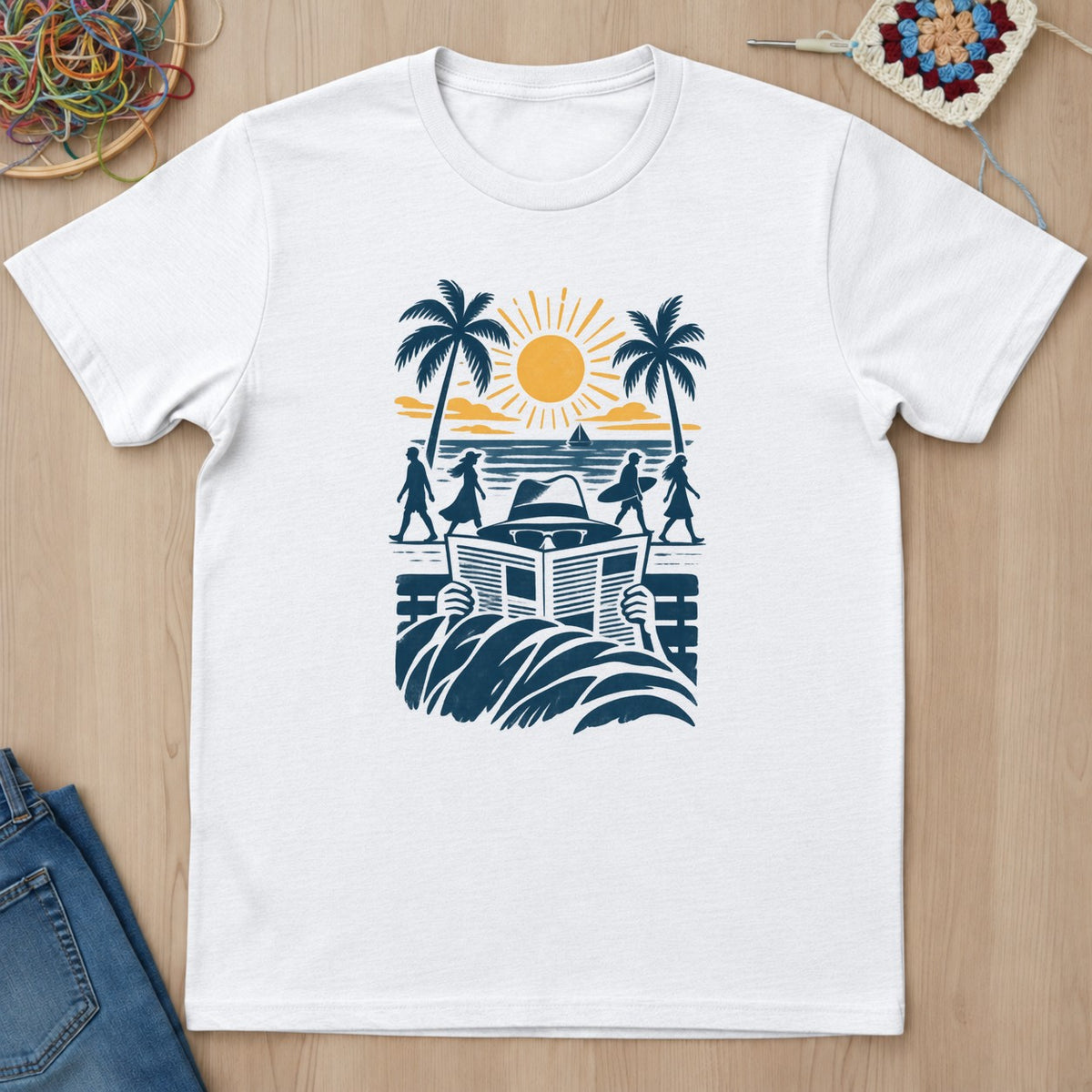 T-shirt blanc présenté à plat