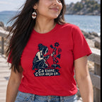 Soudeuse et sculpture bancale T-Shirt — video