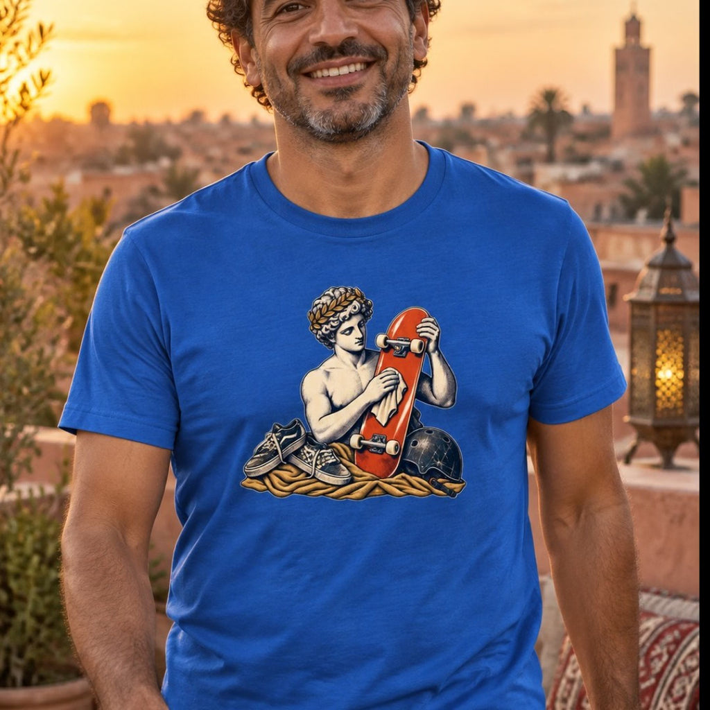 Skateur antique et chaussures usées T-Shirt — video