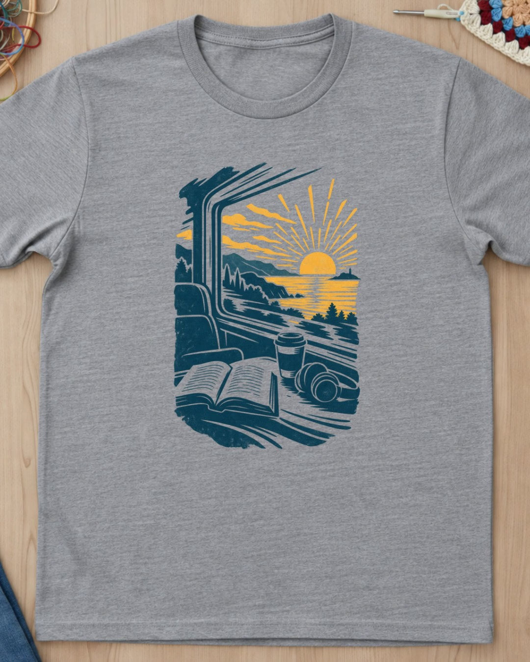 Voyage en train et lecture T-Shirt — video