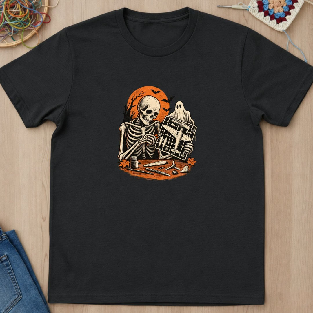 Squelette maquettiste avion vintage T-Shirt — video