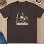 Skateboard et chaussures usées T-Shirt — video